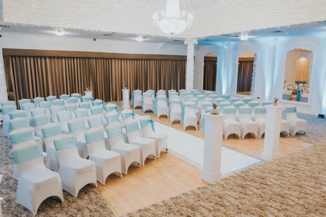 Cwrt Bleddyn Hotel & Spa Usk Exterior photo